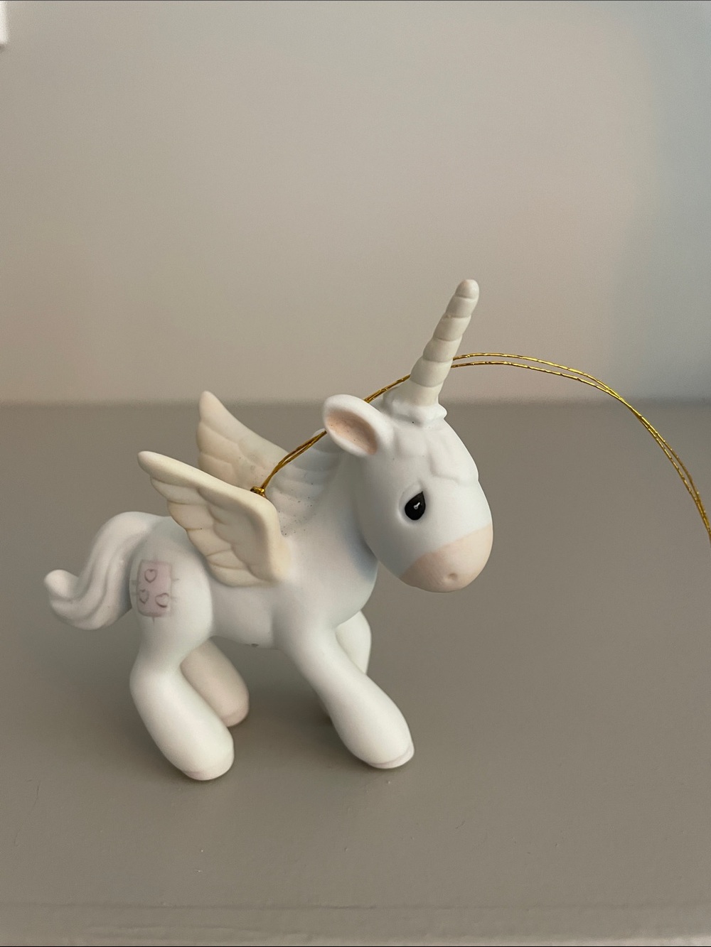 1982 Jonathan and David Enesco hanging Unicorn Ortament